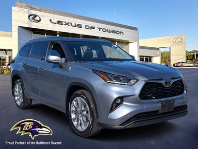 Used 2023 Toyota Highlander Limited