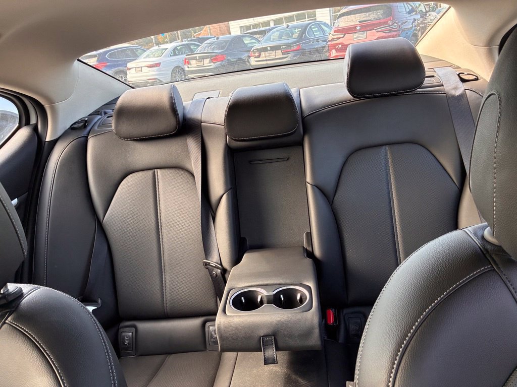 Used 2026 Genesis G70 2.5T AWD/4WD image 17
