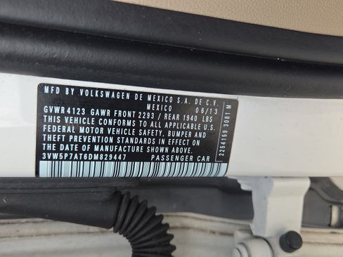 Used 2013 Volkswagen Beetle 2.5 FWD image 20