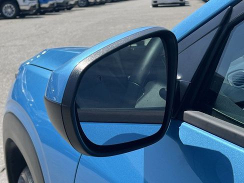 Used 2025 Chevrolet Trax LT w/ Driver Confidence Package image 19