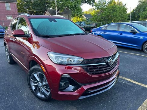 Used 2023 Buick Encore GX Select w/ Sport Touring Package AWD/4WD image 2