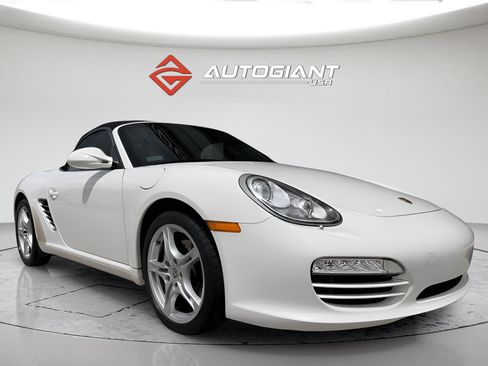 Used 2011 Porsche Boxster RWD image 13