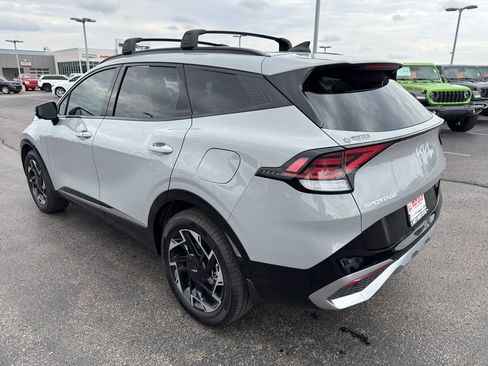 Used 2023 Kia Sportage SX AWD/4WD image 7