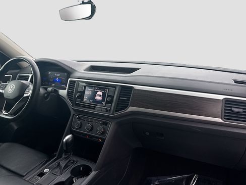 Used 2022 Volkswagen Atlas SE FWD image 32