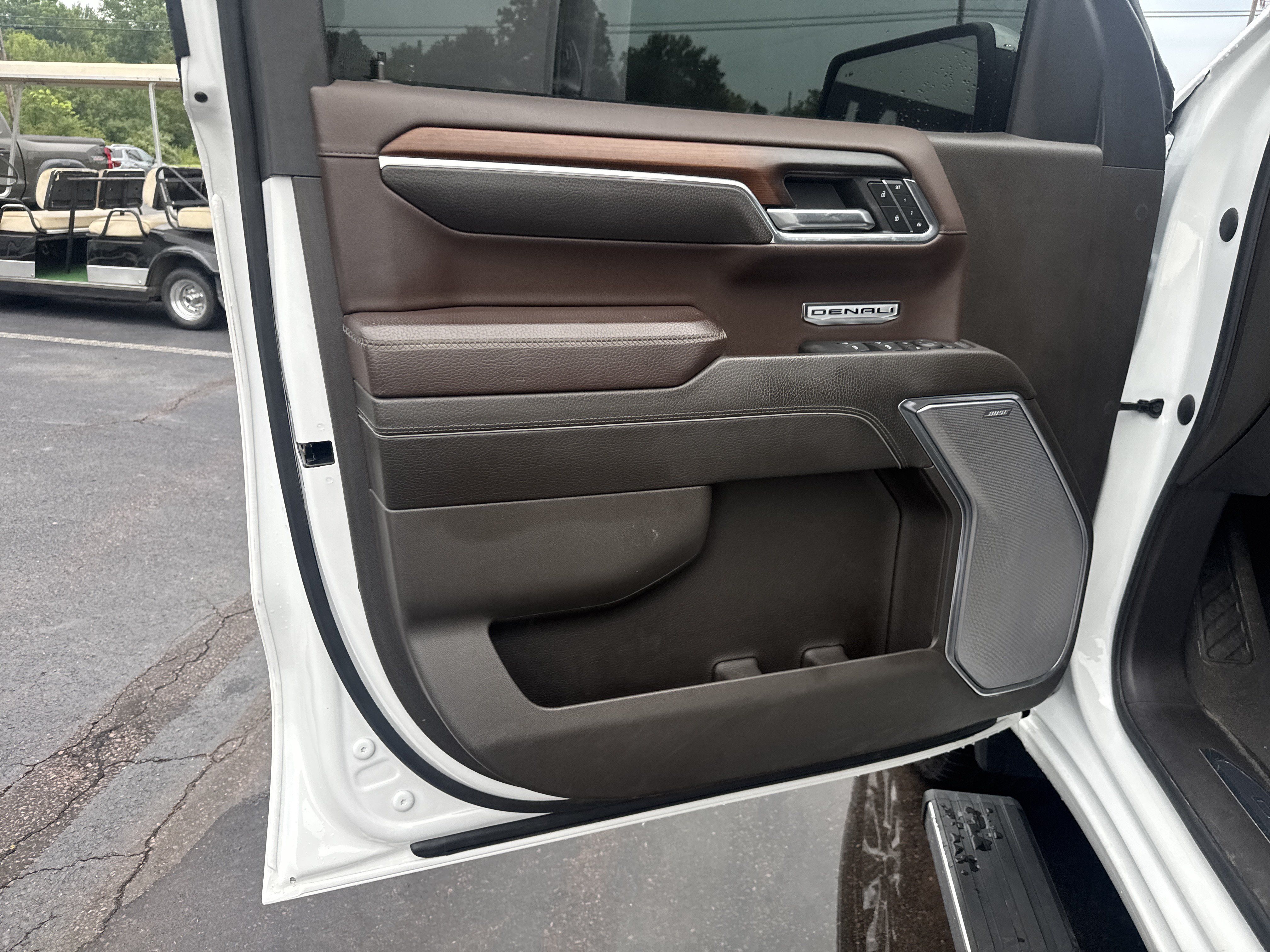Used 2024 GMC Sierra 1500 Denali w/ Denali Reserve Package AWD/4WD image 15