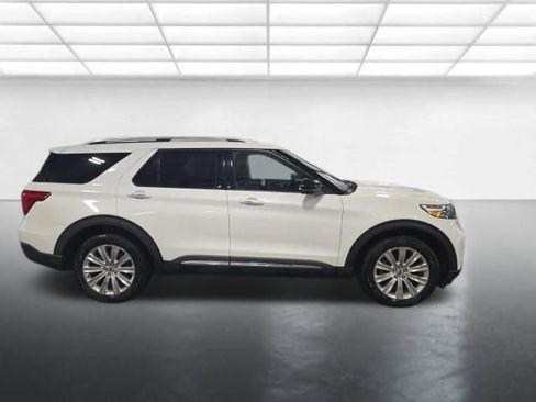 Used 2020 Ford Explorer Limited w/ Class III Trailer Tow Package image 3