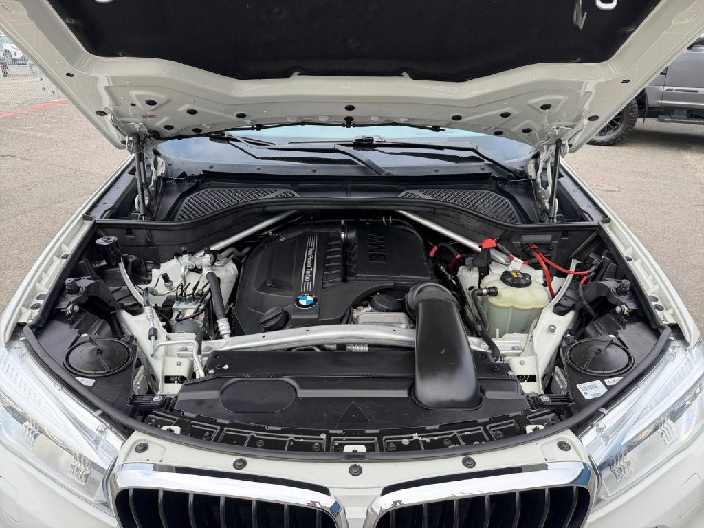 Used 2016 BMW X6 xDrive35i AWD/4WD image 29