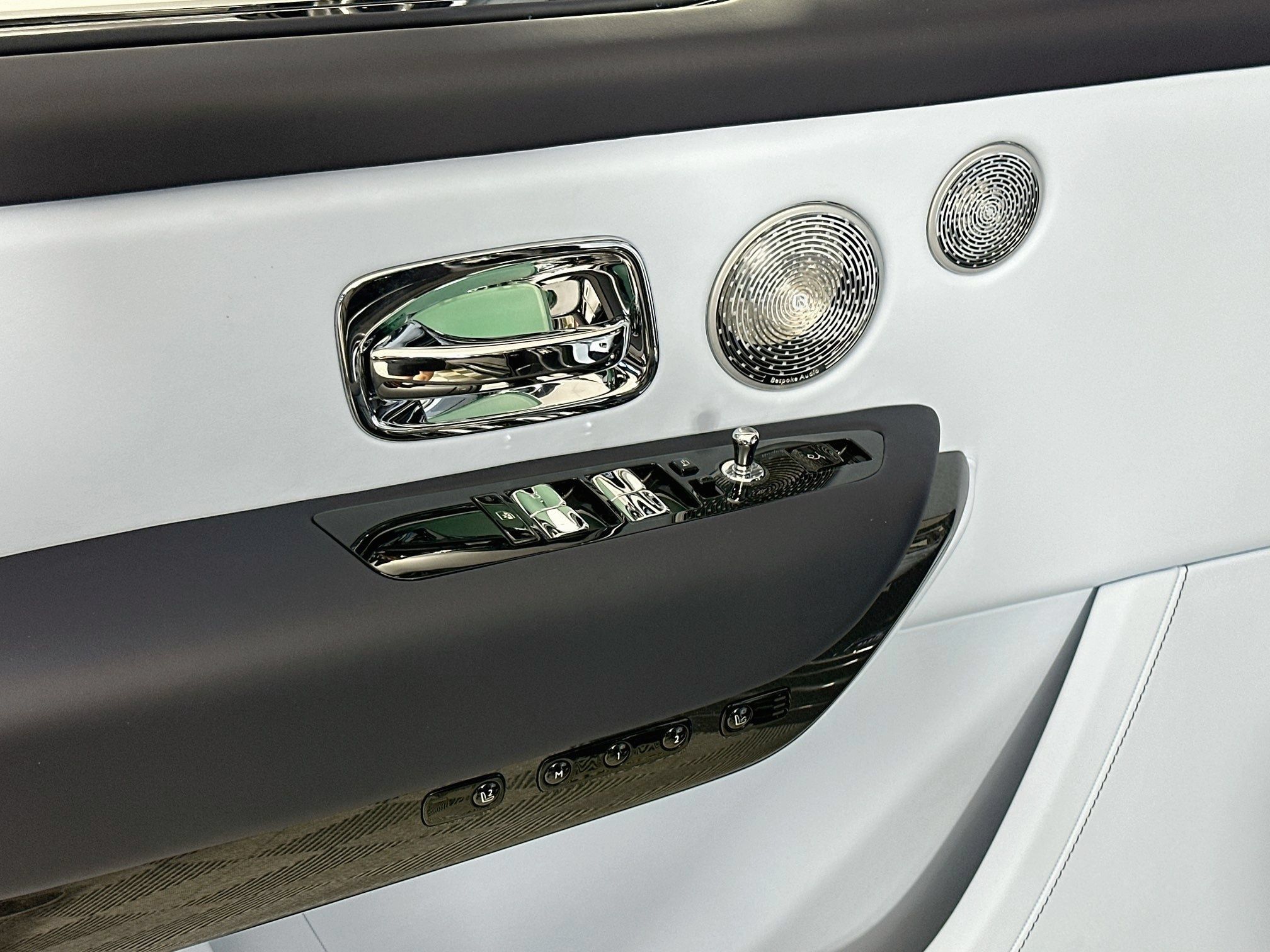 New 2027 Rolls-Royce Cullinan Black Badge AWD/4WD image 16