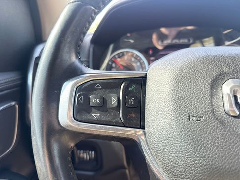 Used 2021 RAM 1500 Laramie AWD/4WD image 19