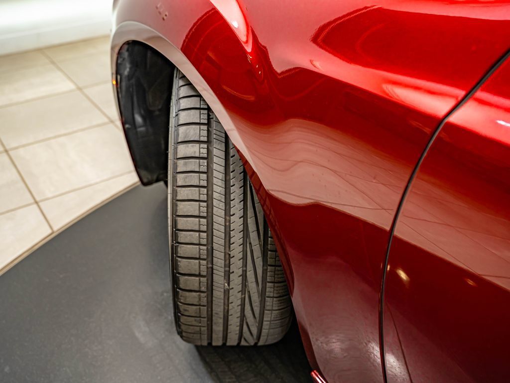 Used 2023 Chrysler 300 C RWD image 49