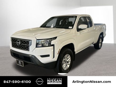 Certified 2024 Nissan Frontier SV w/ Technology Package AWD/4WD image 1