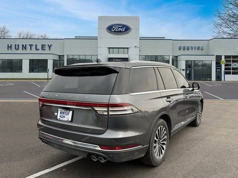 Used 2023 Lincoln Aviator Reserve w/ Equipment Group 201A image 6