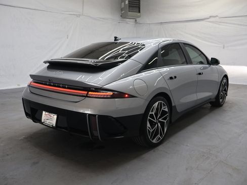 Used 2025 Hyundai Ioniq 6 SEL RWD image 7