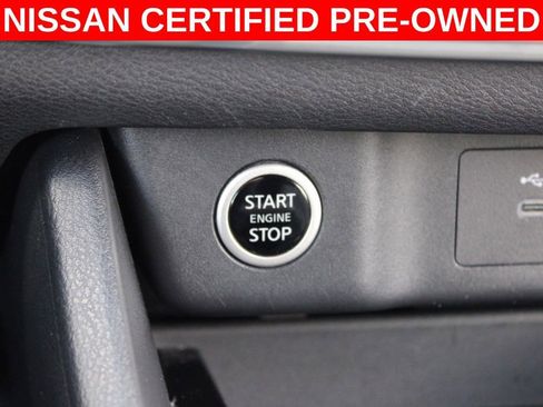 Certified 2023 Nissan Rogue SV image 33