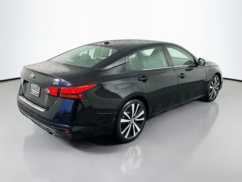 Used 2019 Nissan Altima 2.5 SR w/ SR Premium Package FWD image 7