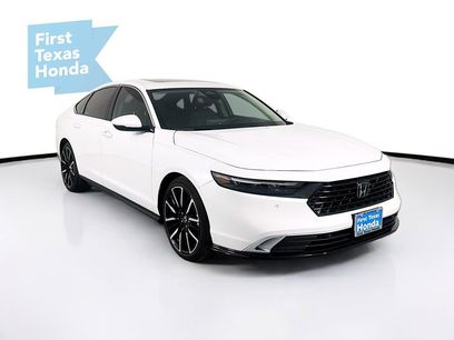 Used 2025 Honda Accord Touring