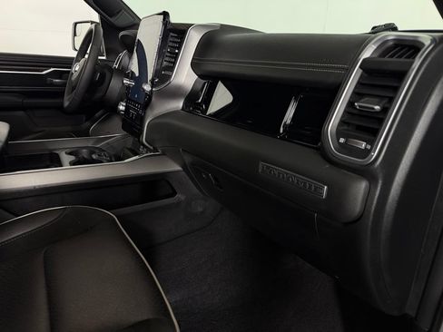 Used 2025 RAM 1500 Laramie w/ Night Edition AWD/4WD image 31