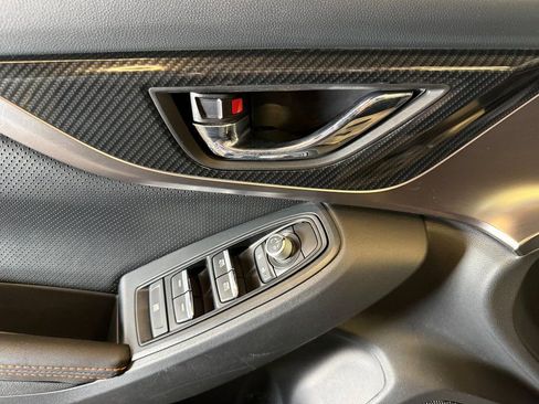 Used 2020 Subaru Crosstrek 2.0i Limited w/ Moonroof Package w/Navigation image 20