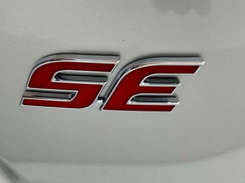 Certified 2024 Toyota Corolla SE FWD image 14