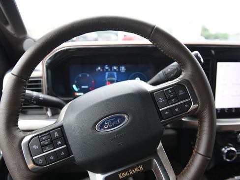 New 2026 Ford F250 King Ranch w/ Tremor Off-Road Package AWD/4WD image 15