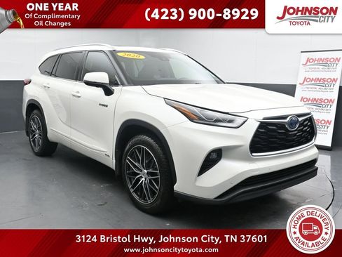 Used 2020 Toyota Highlander Limited image 1