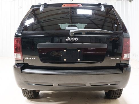 Used 2005 Jeep Grand Cherokee Laredo AWD/4WD image 6
