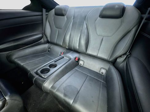 Used 2017 INFINITI Q60 2.0t w/ Moonroof Package RWD image 16