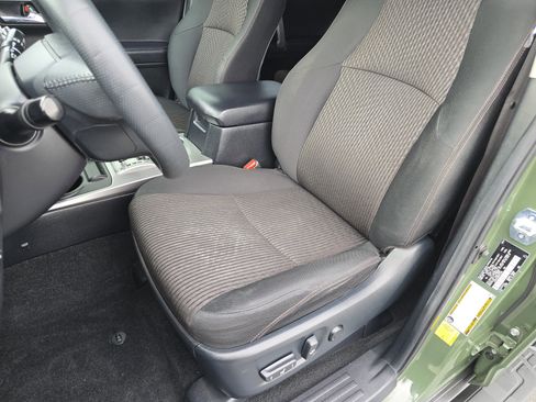 Used 2021 Toyota 4Runner Trail Special Edition image 27