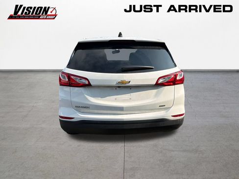 Used 2021 Chevrolet Equinox LS w/ LS Convenience Package AWD/4WD image 6