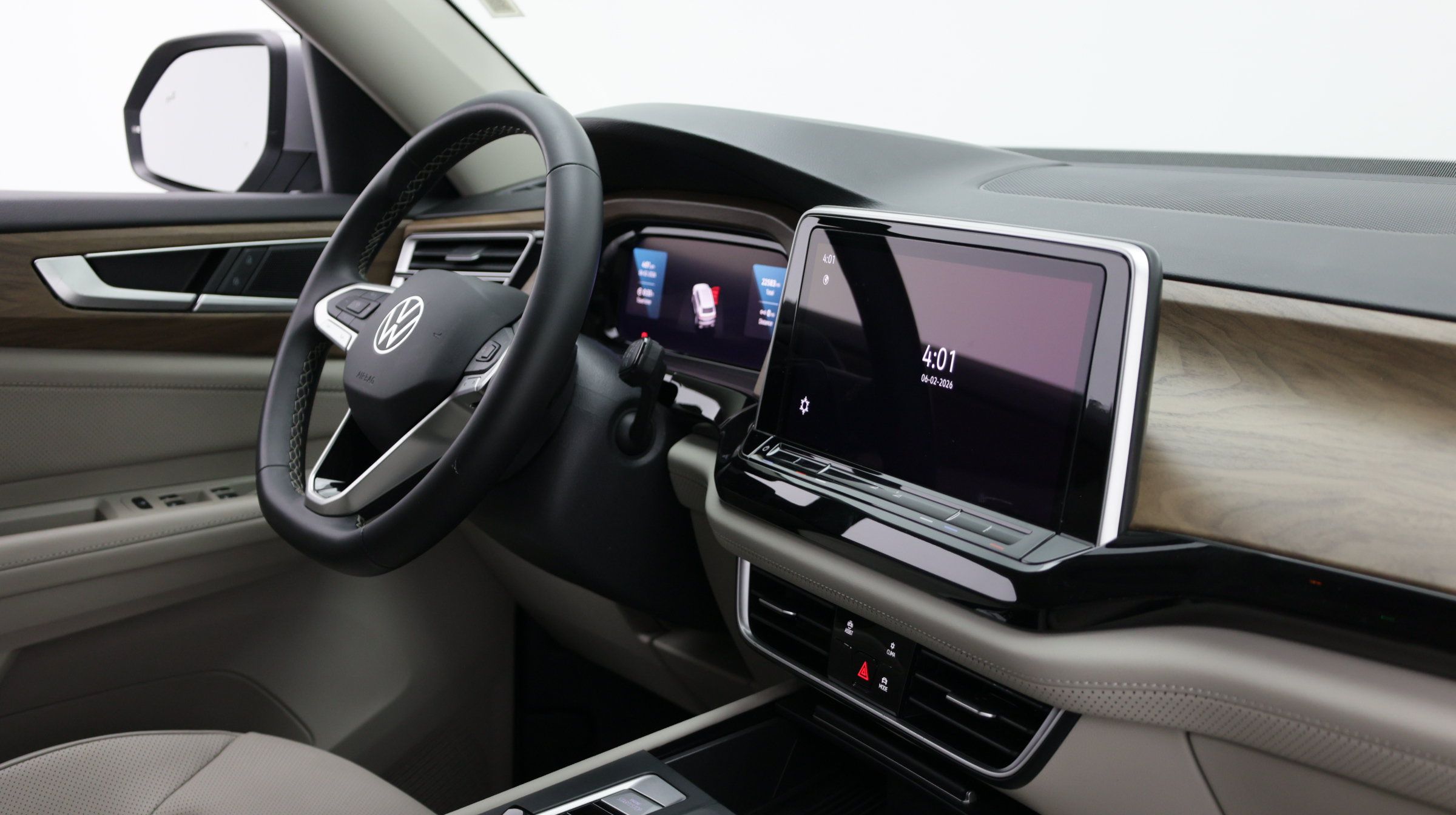 Used 2026 Volkswagen Atlas SE FWD image 42