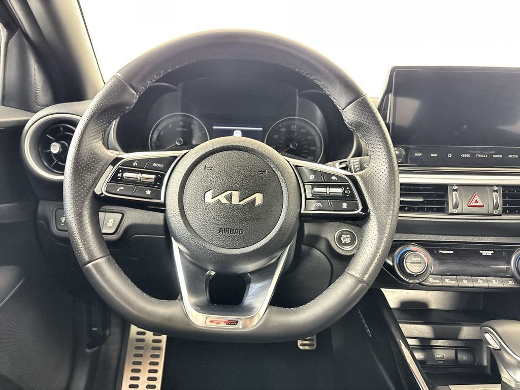 Used 2024 Kia Forte GT-Line FWD image 11