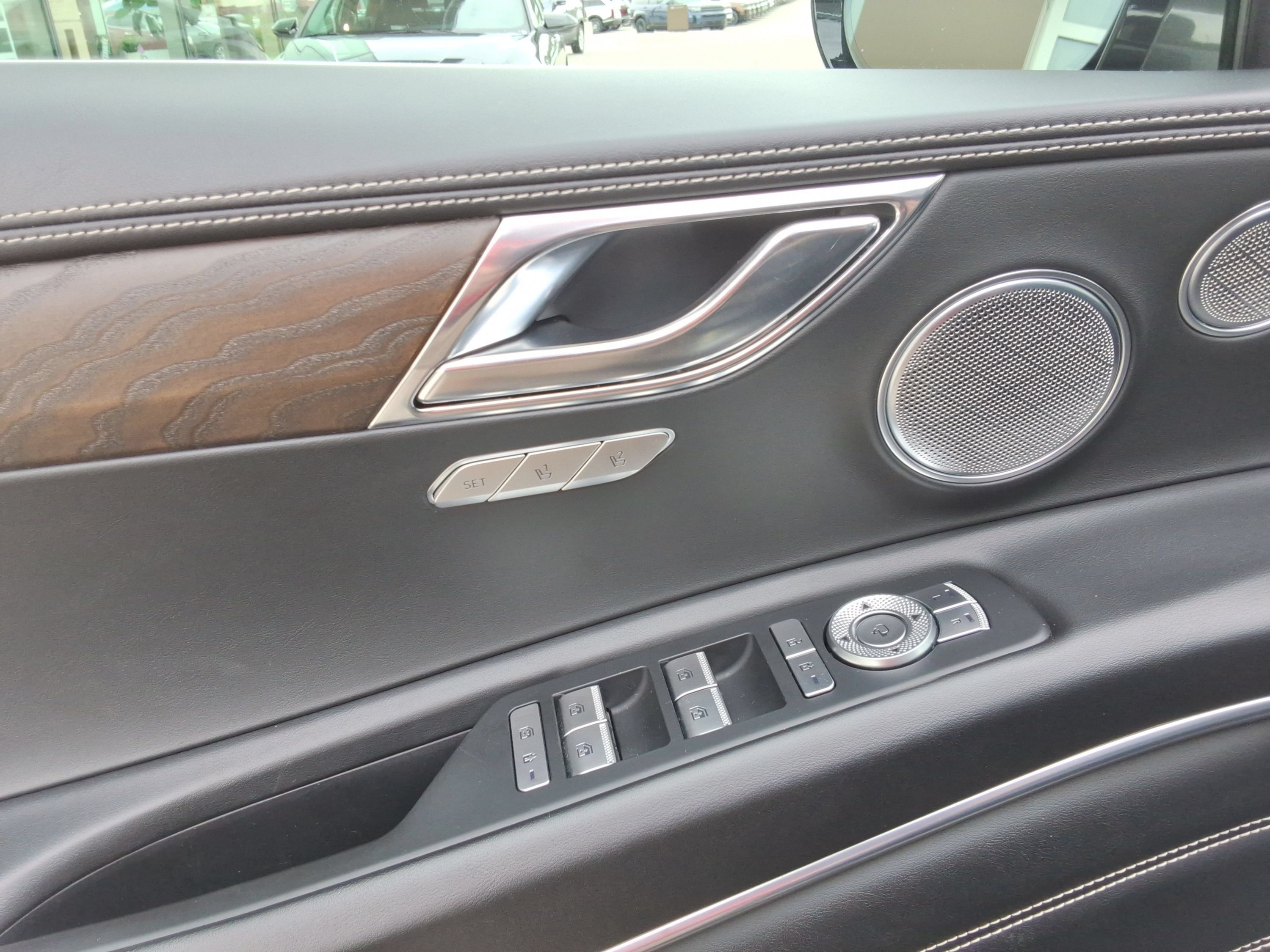 Used 2023 Genesis GV80 3.5T Advanced + AWD/4WD image 23
