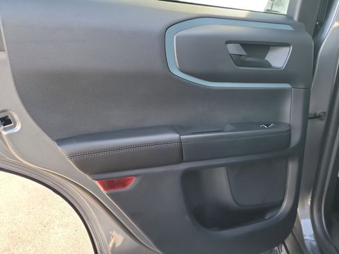 Used 2024 Ford Bronco Sport Badlands image 10