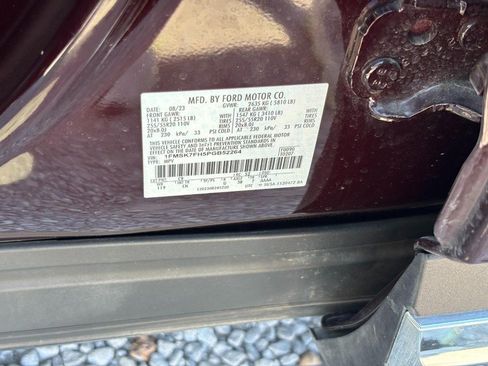 Used 2023 Ford Explorer Limited w/ Limited Technology Package RWD image 26