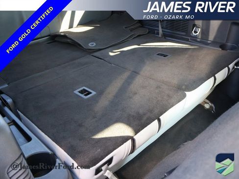 Certified 2025 Ford Explorer Platinum w/ LUX Leather Package image 13