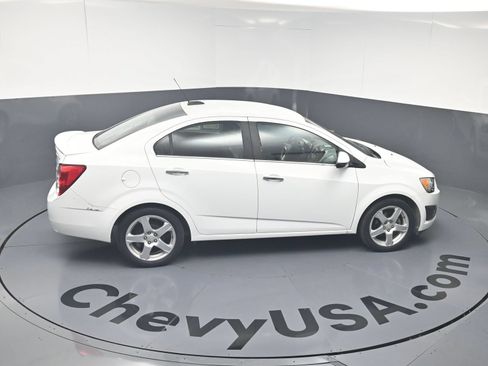 Used 2015 Chevrolet Sonic LTZ FWD image 34