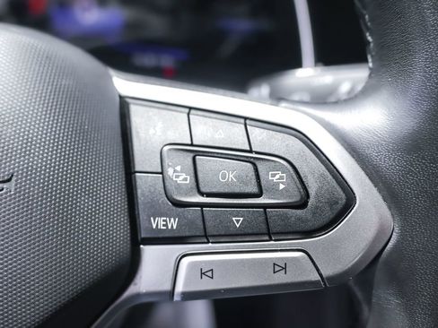Certified 2023 Volkswagen Jetta SE FWD image 17