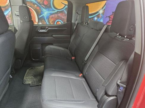 Used 2024 Chevrolet Silverado 1500 LT AWD/4WD image 45