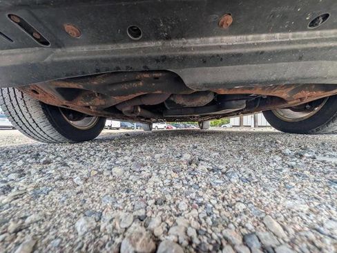 Used 2005 Ford Taurus SE FWD image 20