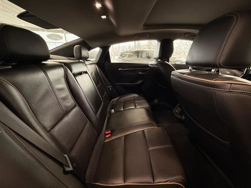 Used 2017 Chevrolet Impala Premier w/ Enhanced Convenience Package image 27
