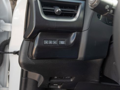 Used 2024 Lexus UX 250h AWD w/ Premium Package image 12