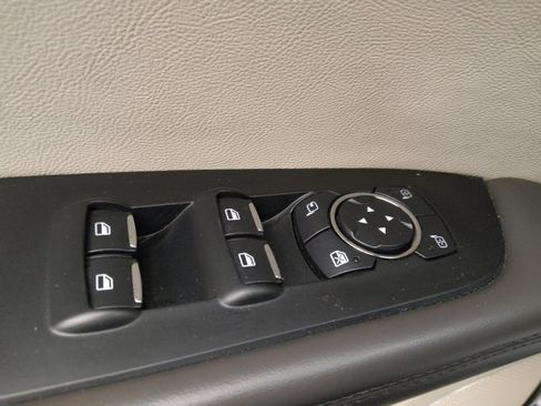 Used 2016 Lincoln MKX Reserve w/ Climate Package FWD image 27