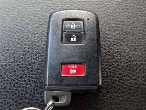 Used 2021 Toyota Tacoma TRD Sport w/ Technology Package RWD image 35