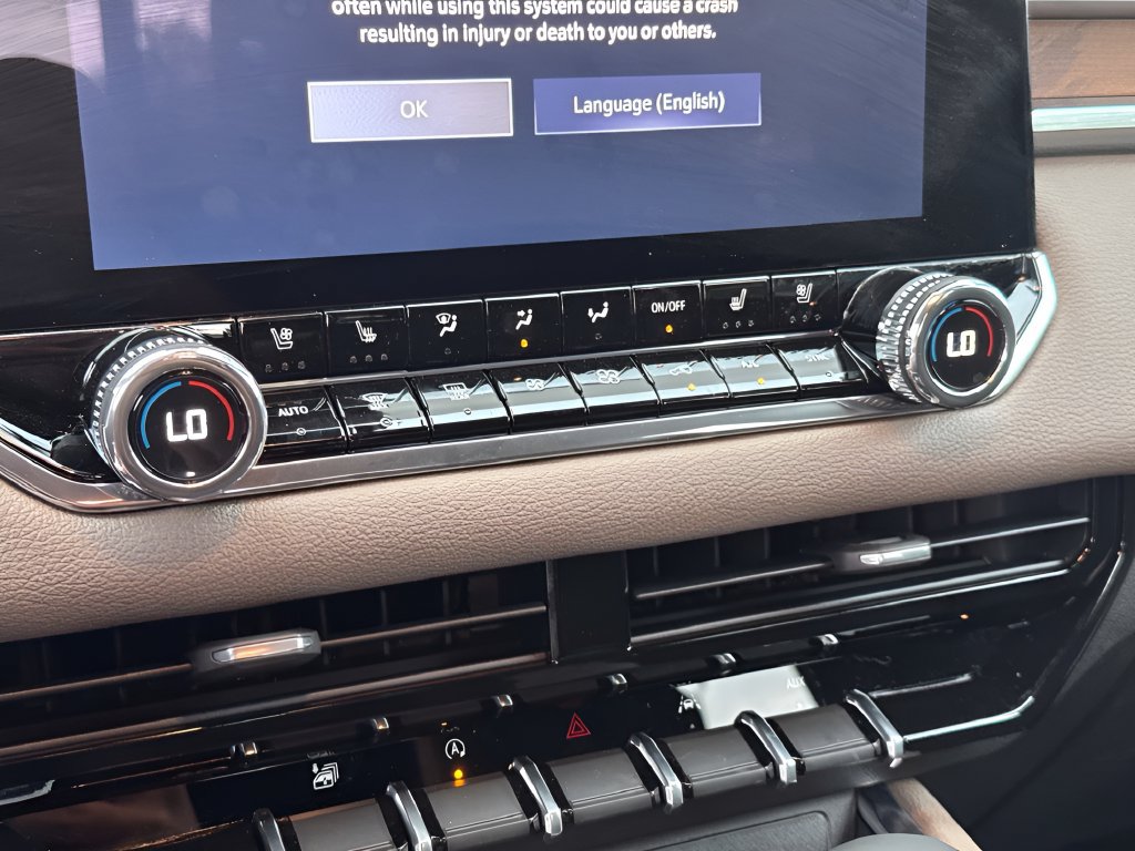New 2026 GMC Canyon Denali AWD/4WD image 17
