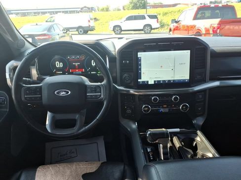 Used 2021 Ford F150 Lariat w/ Max Trailer Tow Package AWD/4WD image 15