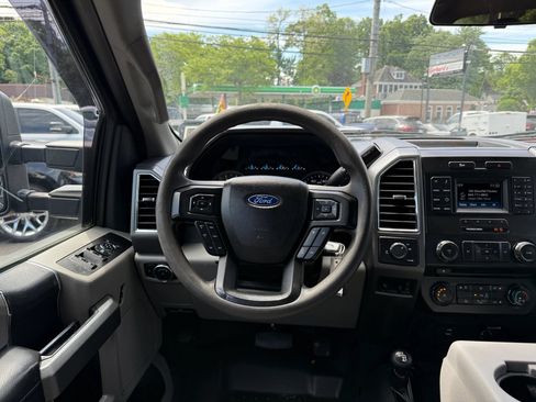 Used 2017 Ford F350 XLT AWD/4WD image 20