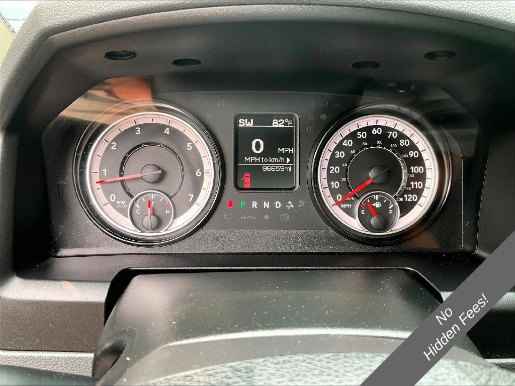 Used 2018 RAM 1500 Express w/ Express Value Package AWD/4WD image 16