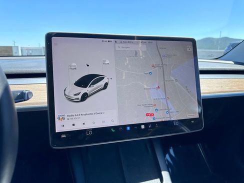 Used 2021 Tesla Model 3 Standard Range Plus RWD image 14