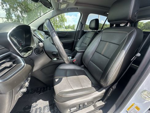 Certified 2022 Chevrolet Equinox Premier AWD/4WD image 11