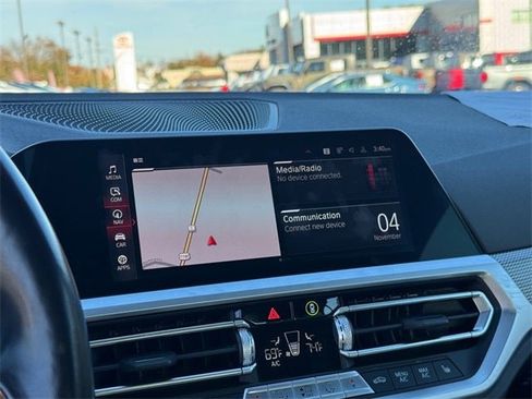 Used 2023 BMW M4 xDrive Competition w/ Executive Package image 22